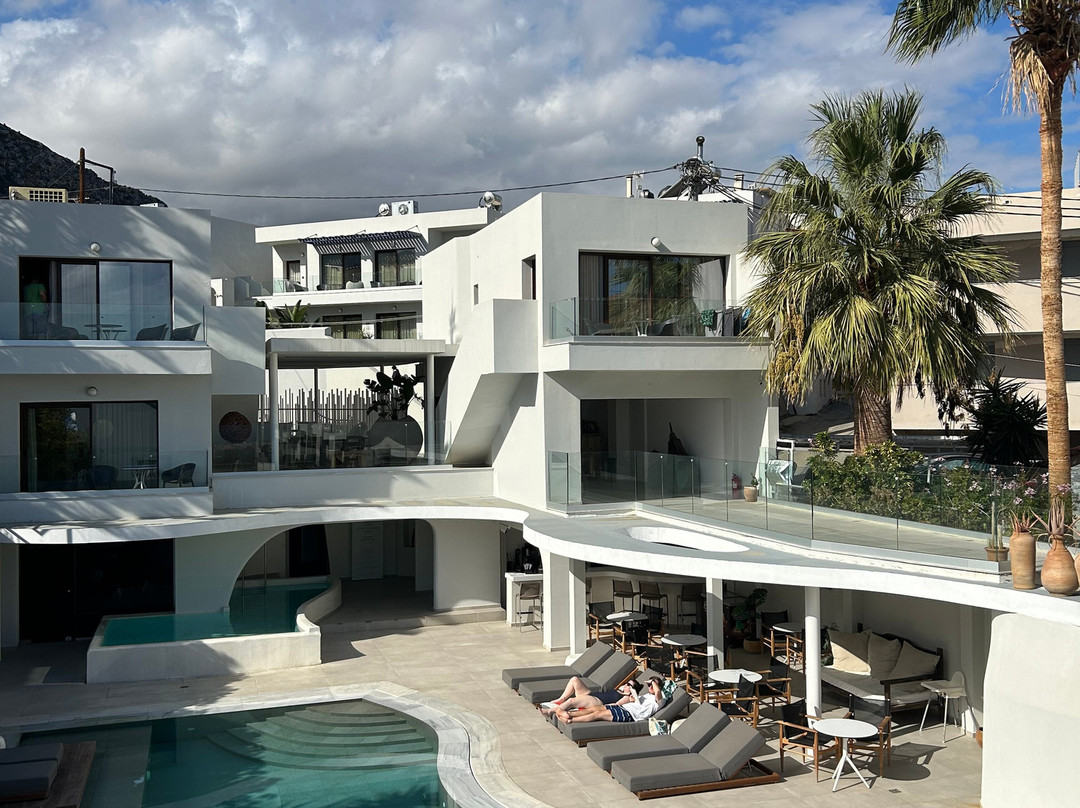 Mika Villas & Suites主图