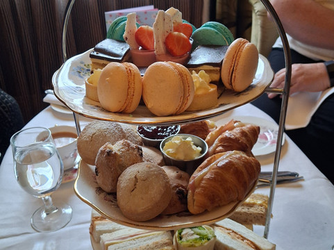 寺庙门酒店主图