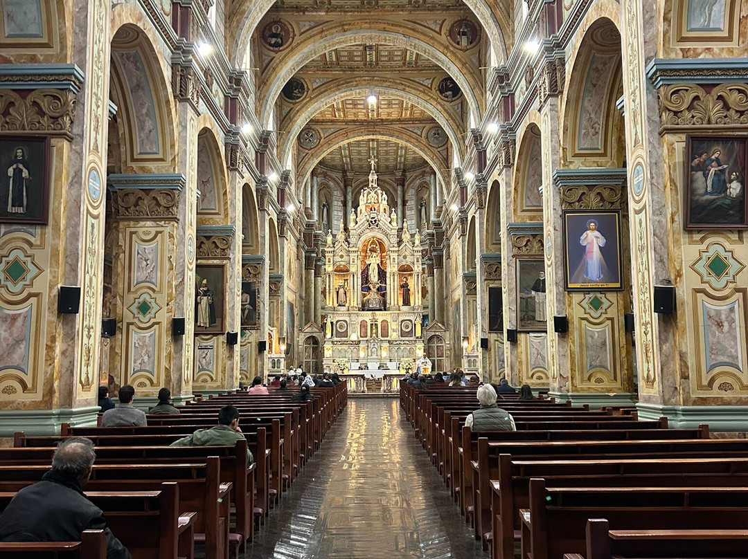 Iglesia de Santo Domingo-昆卡必去景点