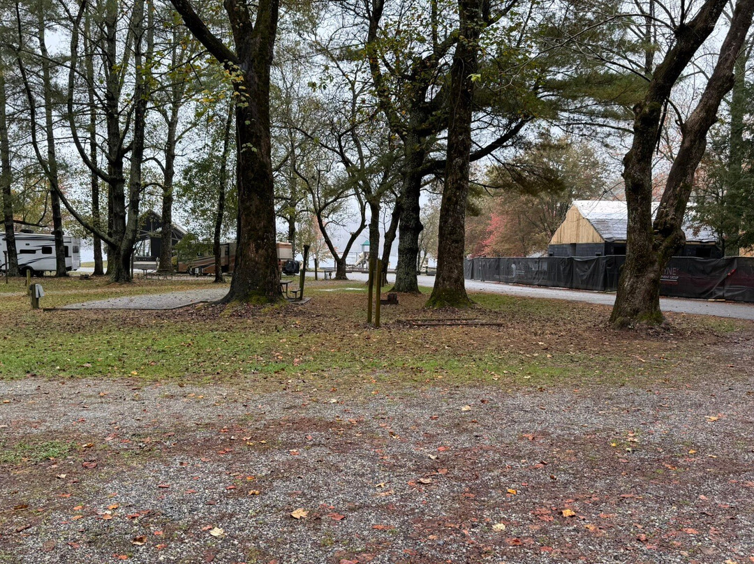 Moccasin Creek State Park-Clarkesville必去景点