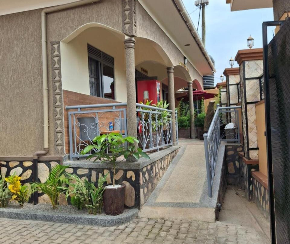 Greena Royal Suites