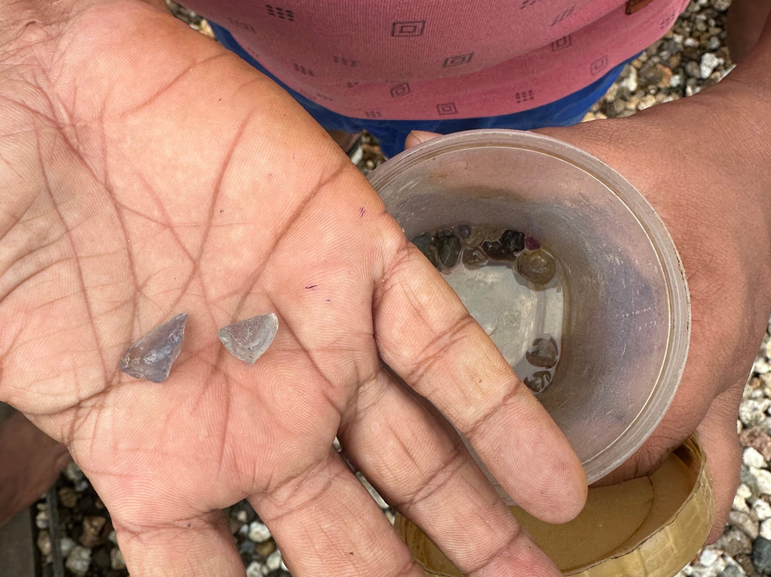 Sampa Wayo Gem City Tourism-Ratnapura必去景点