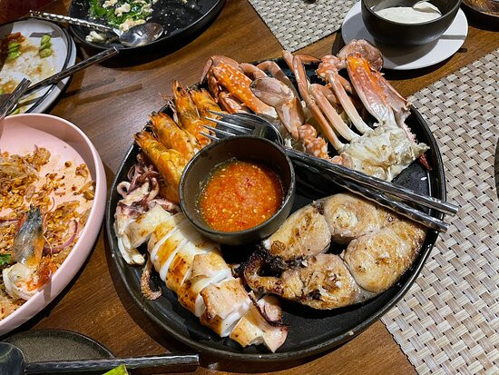 香蕉扇海滨度假酒店主图