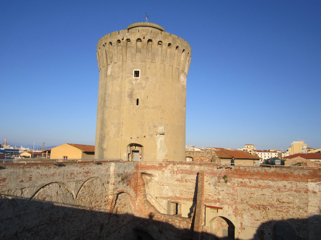 Venezia Nuova-里窝那必去景点