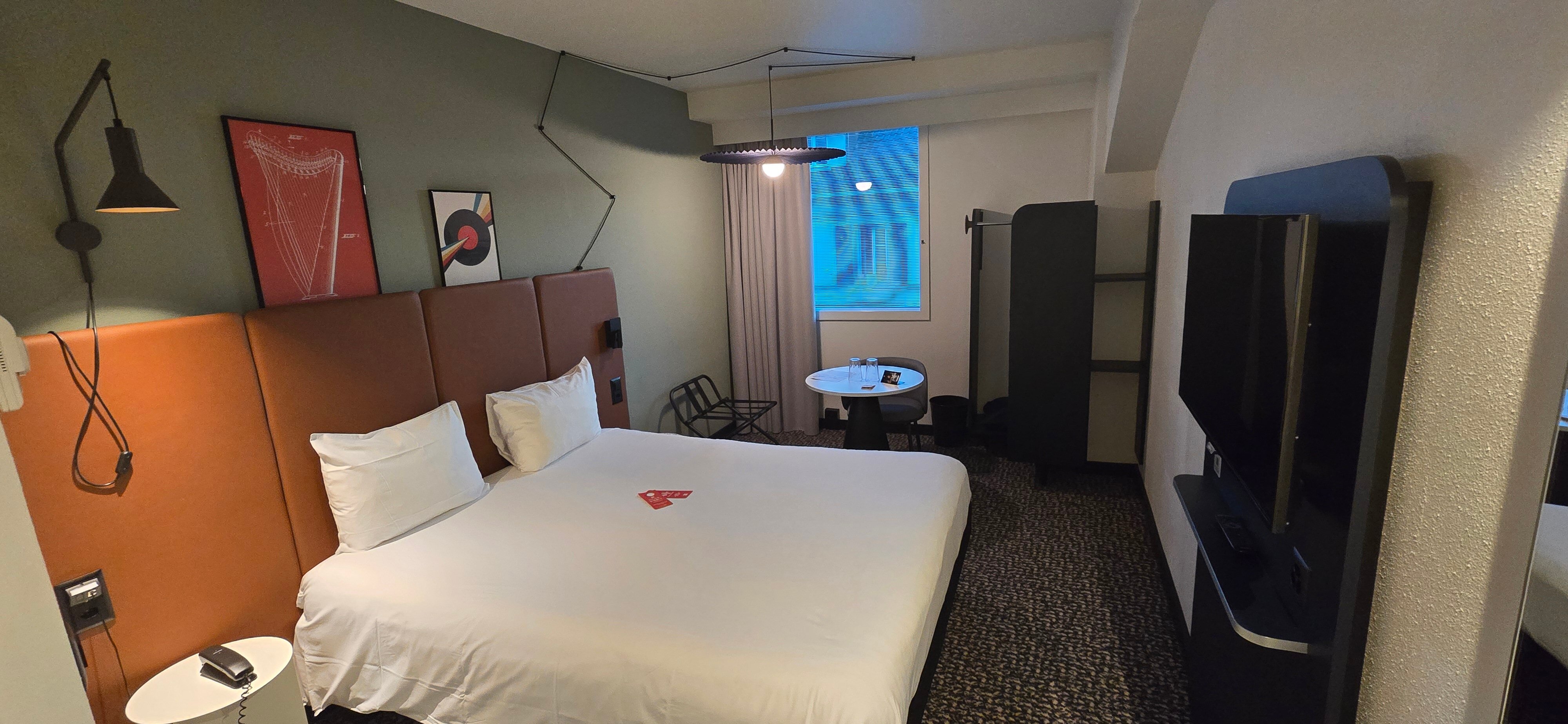 宜必思洛桑中心酒店-客卧