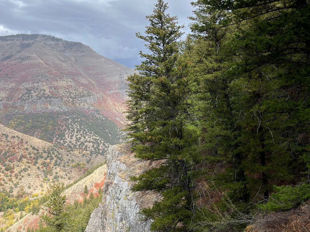 Crimson Trail-洛根必去景点