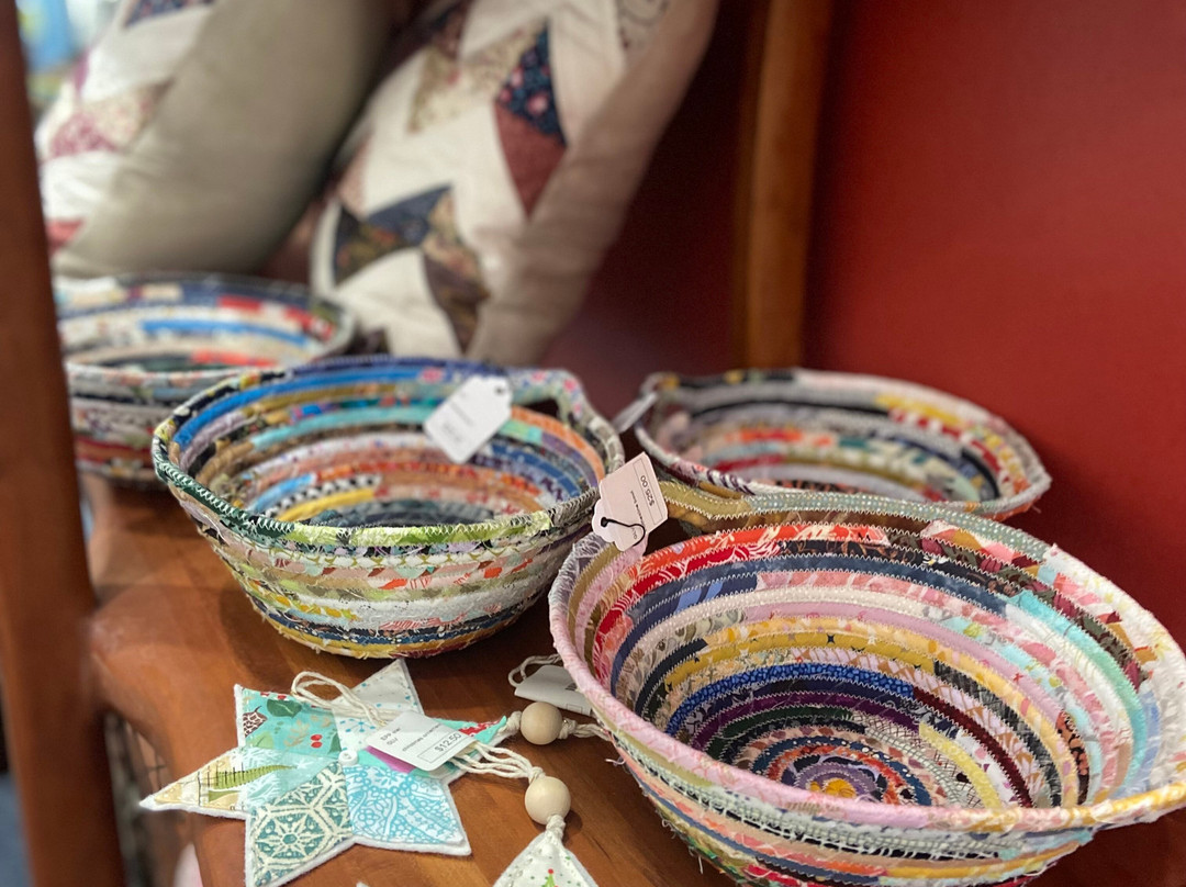 Artists At Work-Elkins必去景点