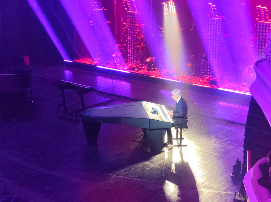 Teatro Politeama-卡坦扎罗必去景点