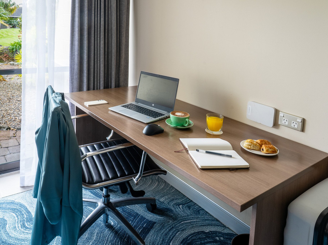 奥克兰机场假日酒店主图