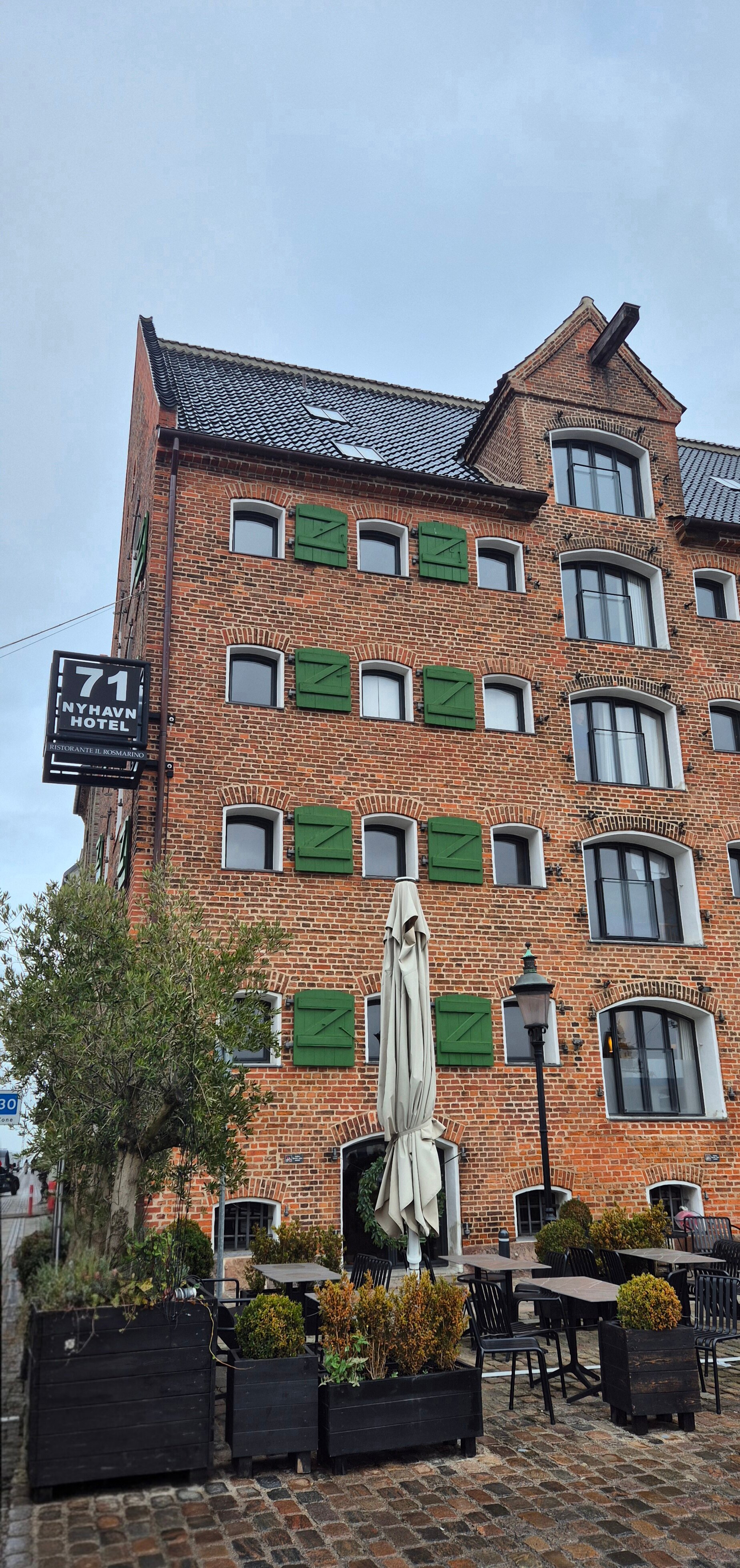 新港71号酒店-官方