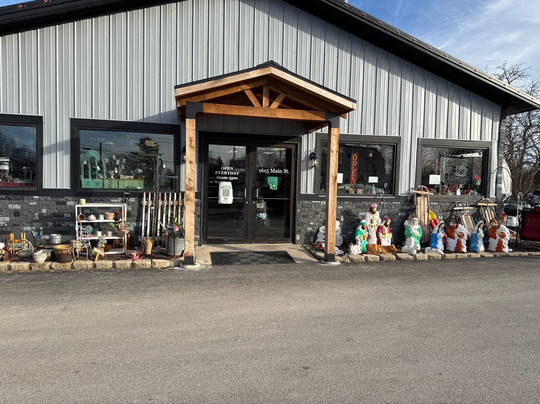 Great Lakes Antiques Boutique 2