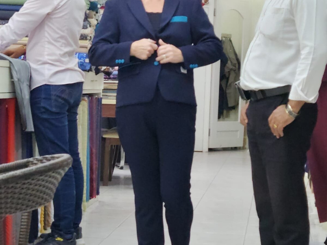 Hong Kong Custom Tailors-华欣必去景点