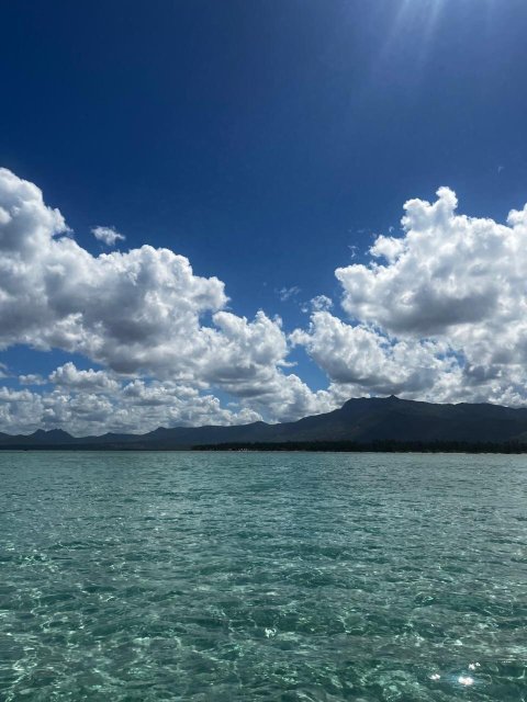 Sheraton Sharjah Beach Resort & Spa-泳池