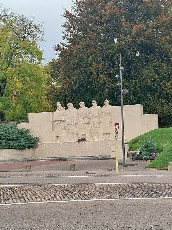 Monument Aux Enfants Morts Pour La France-凡尔登必去景点