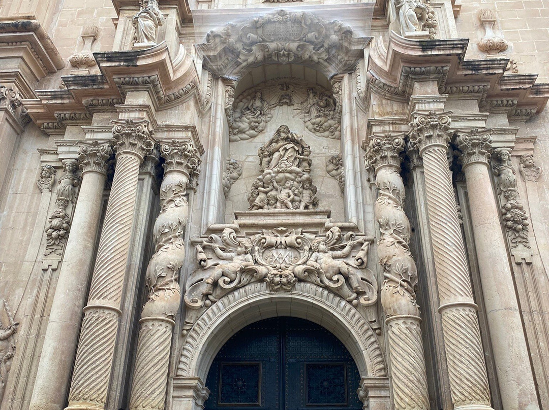 Basílica de Santa Maria-埃尔切必去景点