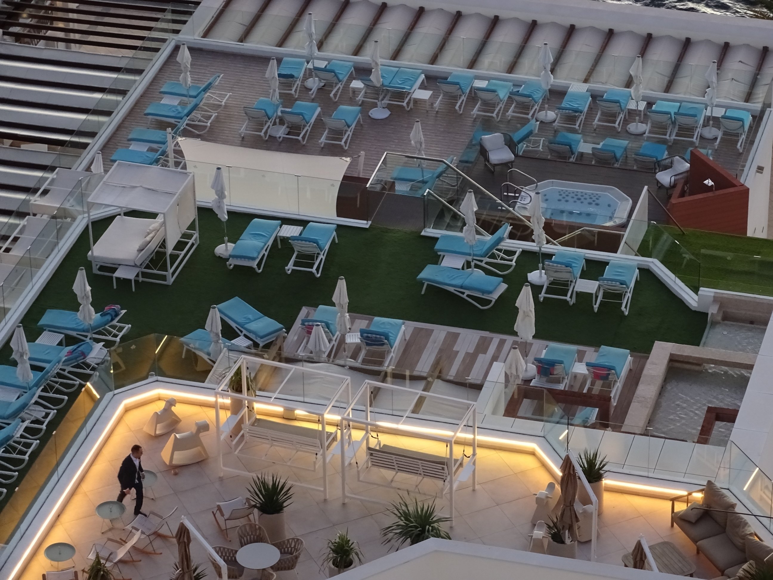 伊波罗之星邦贾维尔海滩酒店-泳池