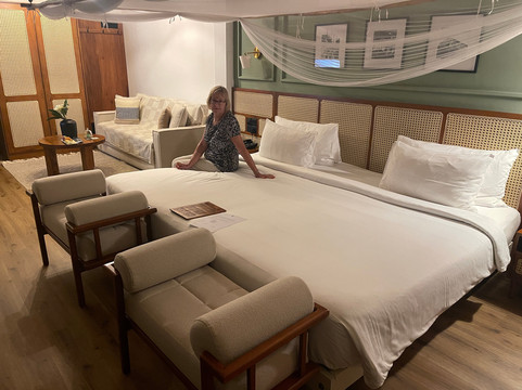 98英亩度假村主图