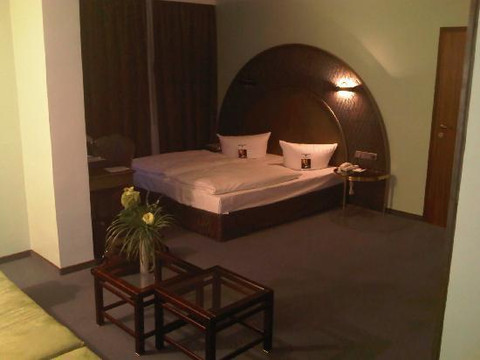 诺德施泰特酒店住宿-PLAZA INN Schmoeker-Hof