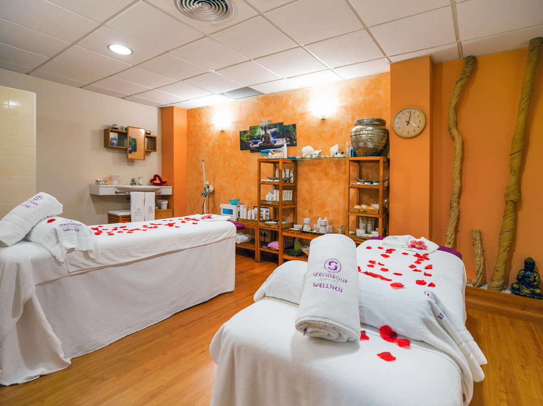 瑟维集团滨海普拉亚酒店主图