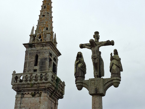 Église Saint-Cadou-Sizun必去景点