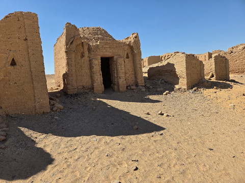 Necropolis of Al-Bagawat-Kharga必去景点
