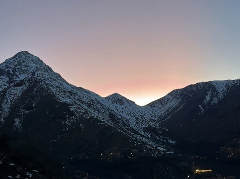 里亚德奥西古旅馆主图