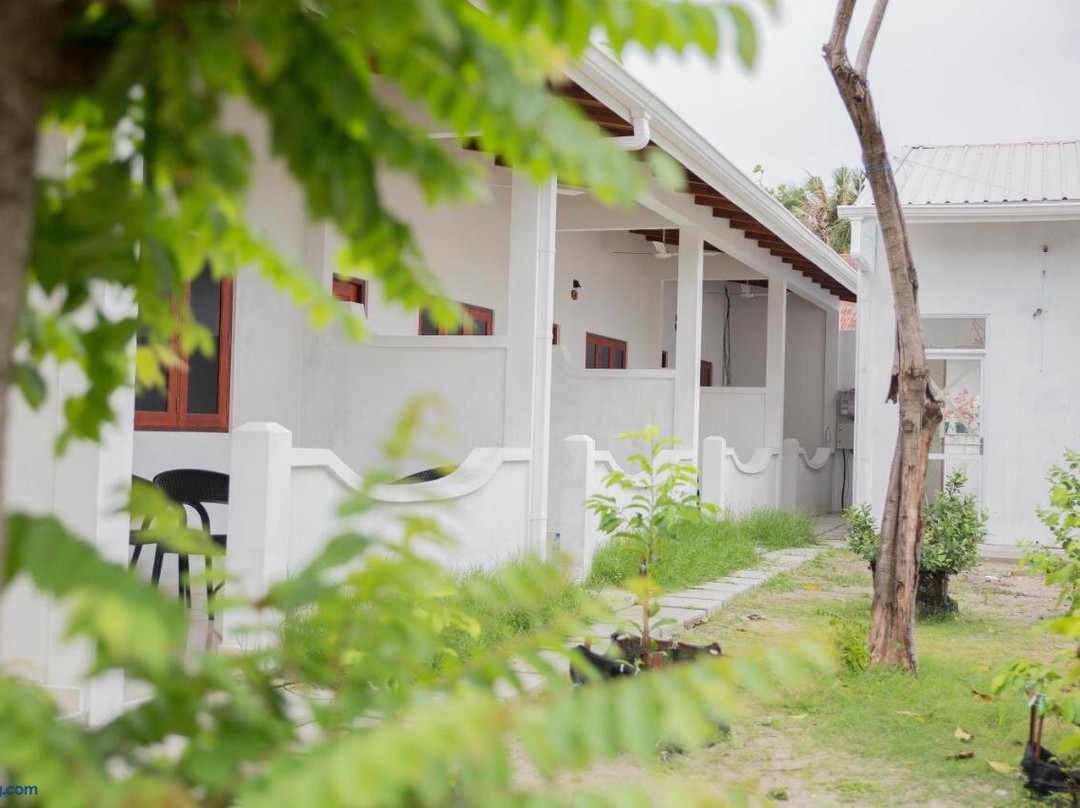 Velidhoo Inn