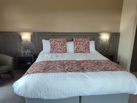 伟大民族阿尔马城市酒店主图