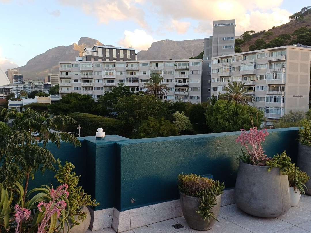 泽斯特精品别墅酒店主图