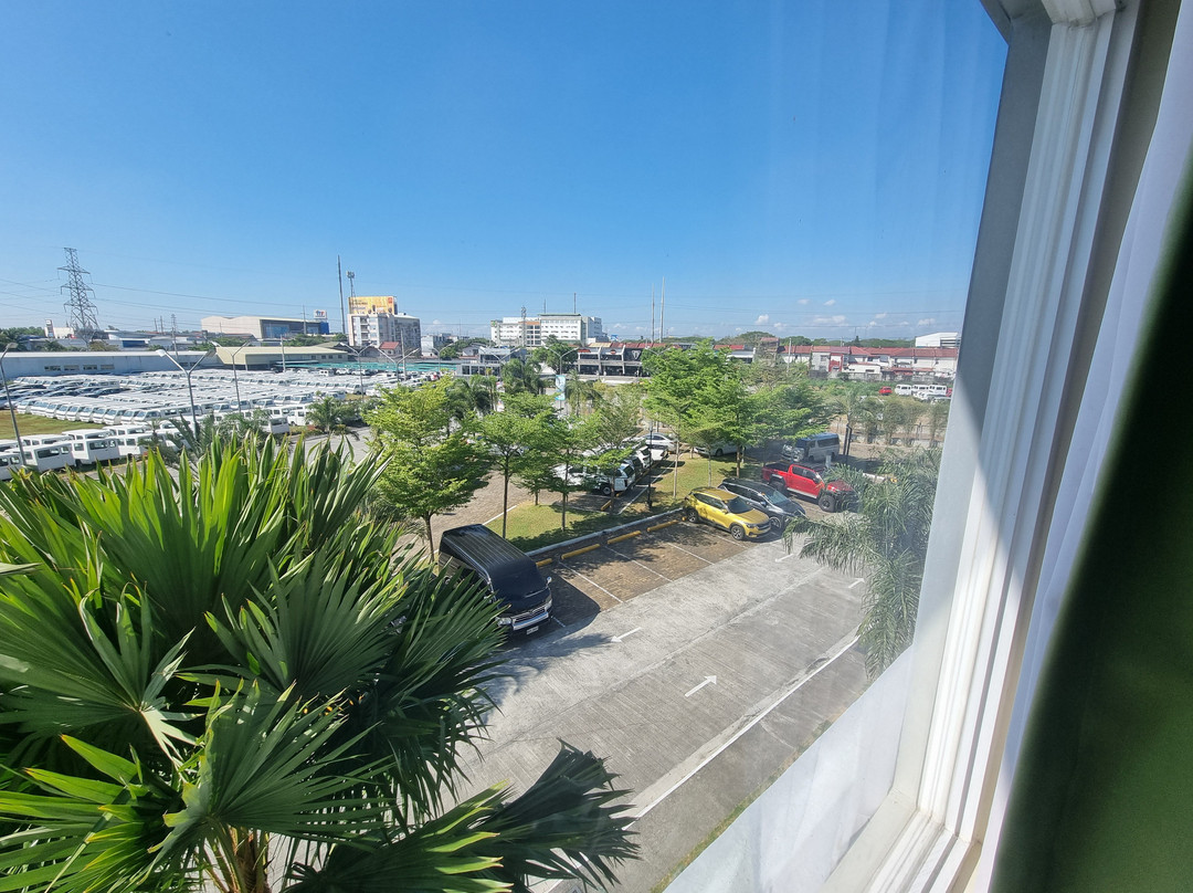 圣费尔南多麦客达温德姆套房酒店主图