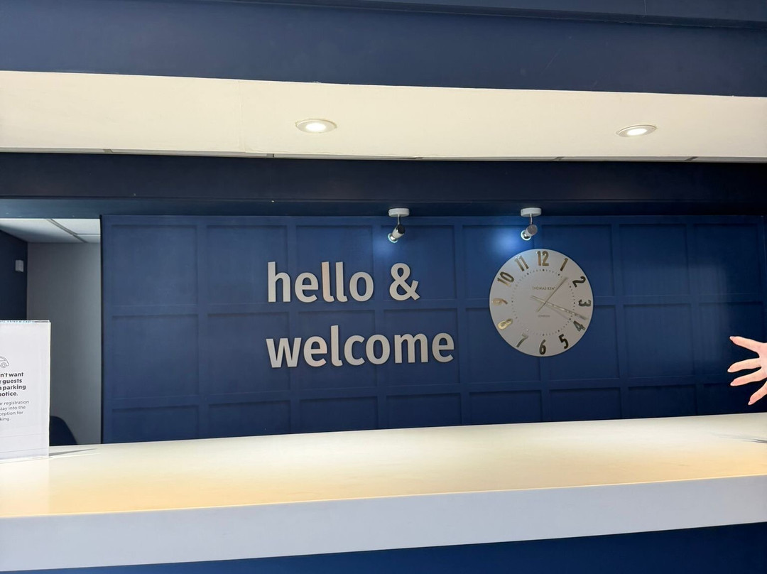 希斯路赫斯顿M4西行旅客之家酒店主图