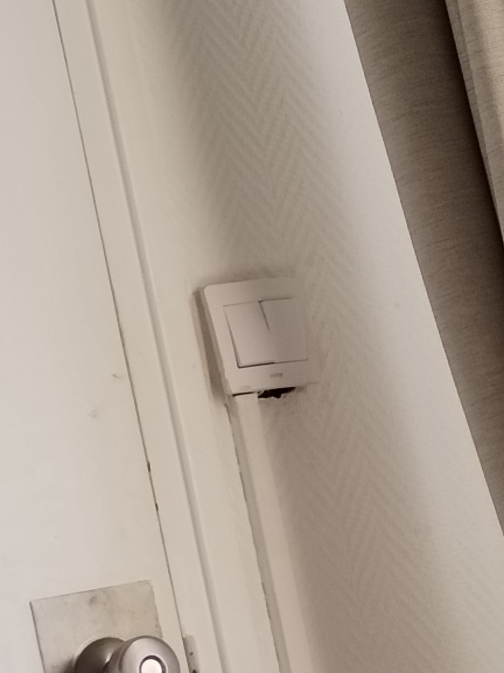 特拉斯酒店-官方