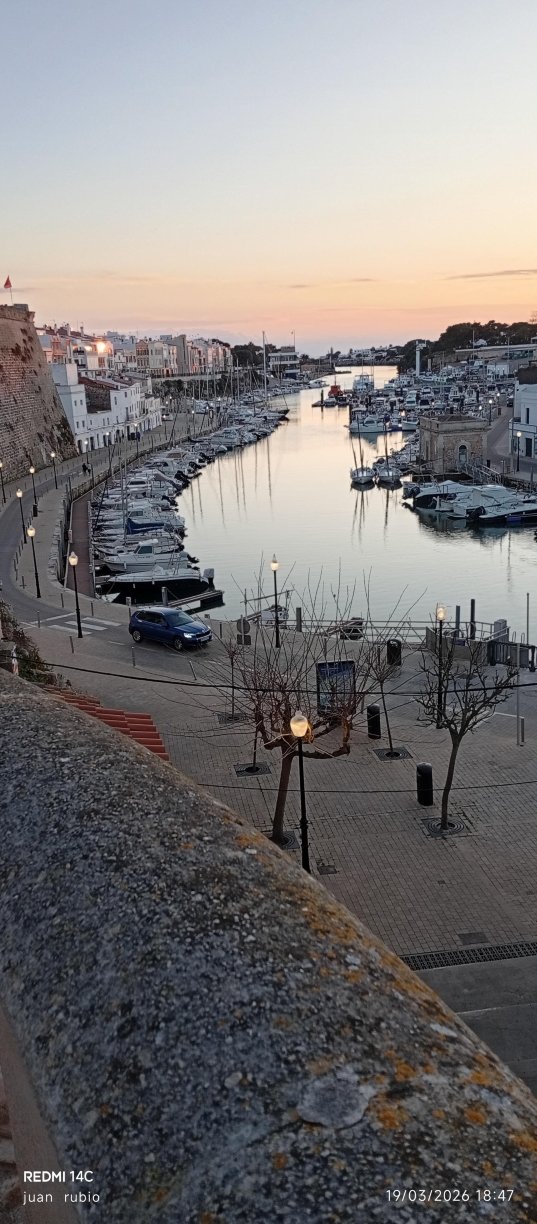 Globales Almirante Farragut-官方