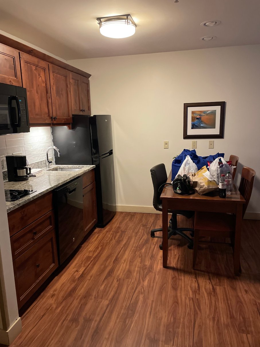 绿山套房酒店-官方