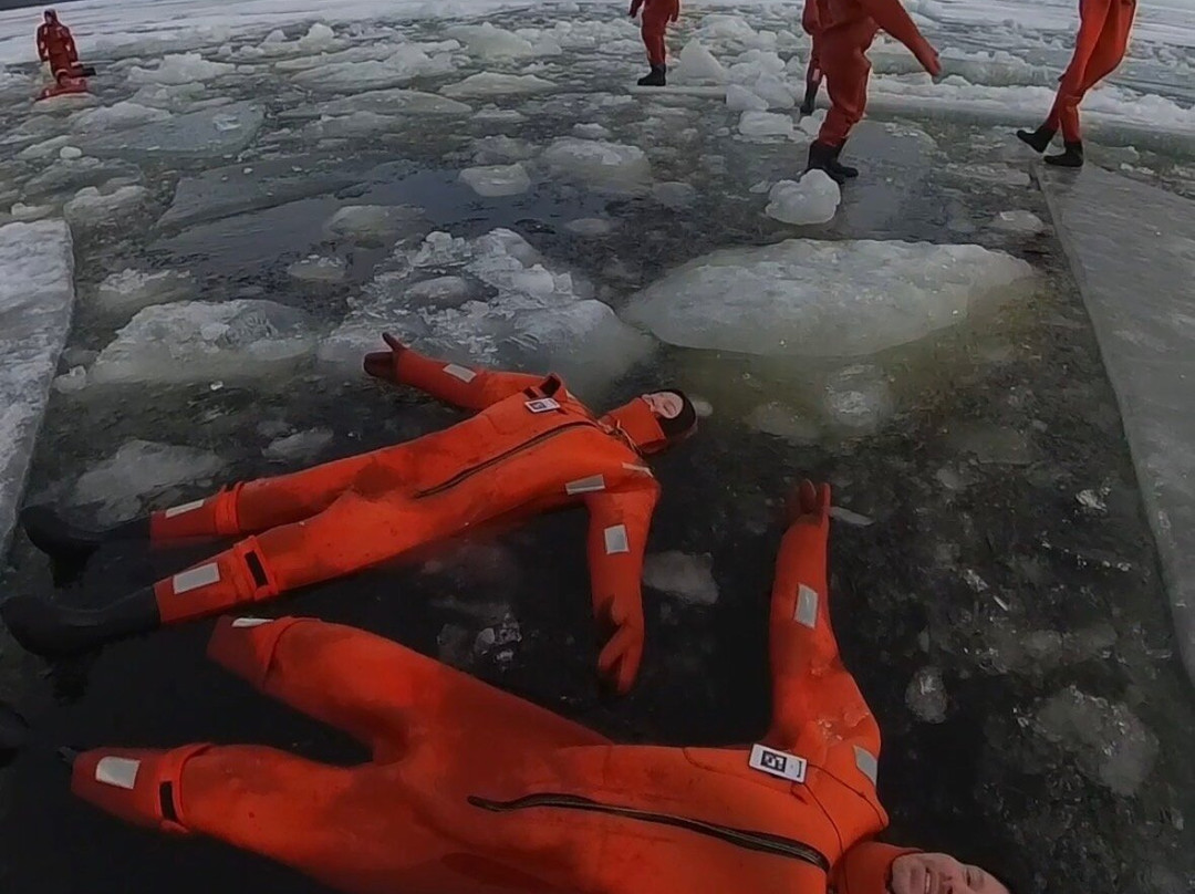 Polar Explorer Icebreaker-Batskarsnas必去景点