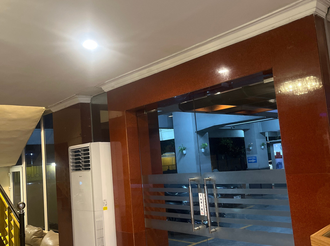 任沫迪波内戈罗WH 88酒店主图