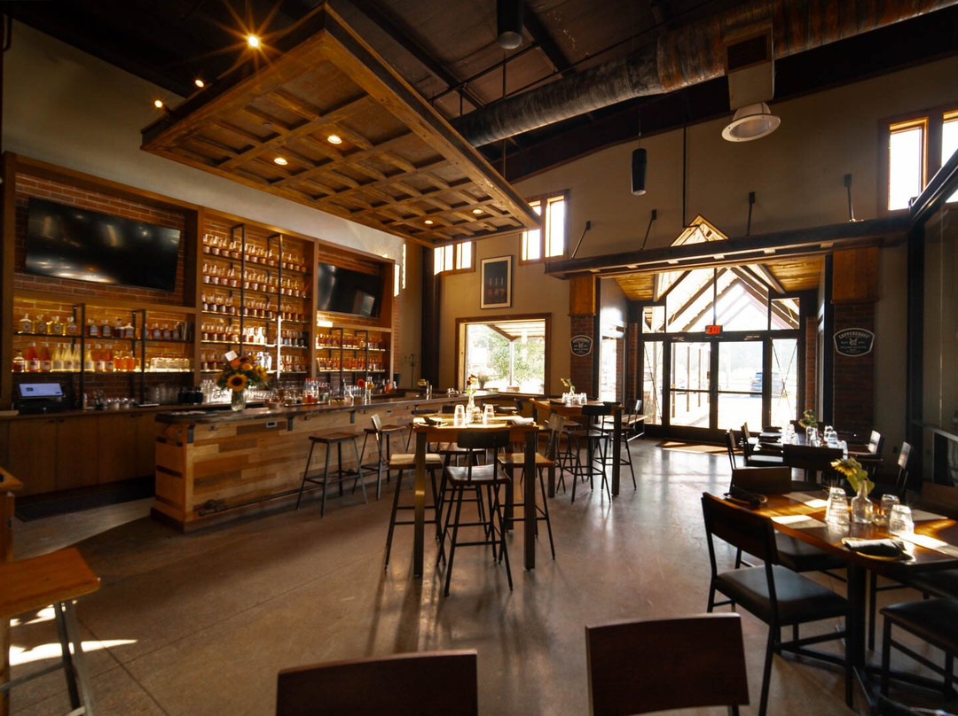 CraftCo Distillery & Social House-荷兰村必去景点