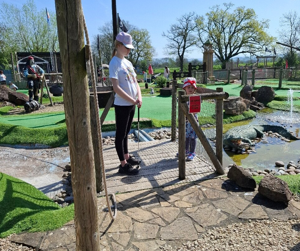 Forest Of Dean Adventure Golf-Newnham必去景点