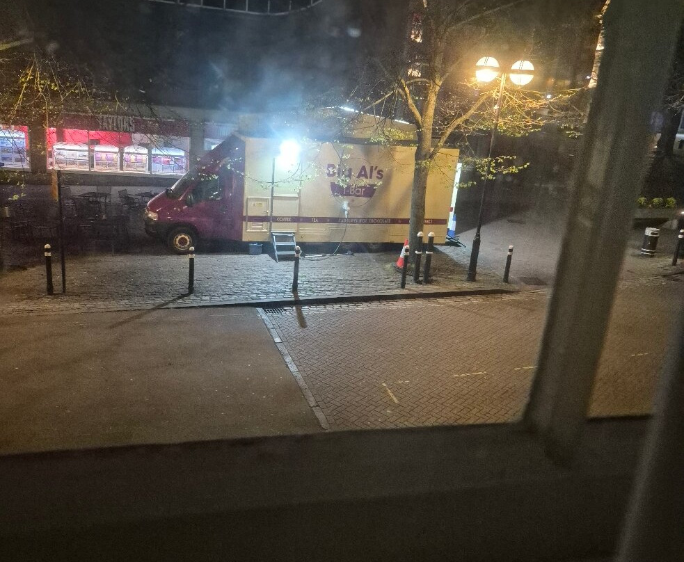 艾尔斯伯里贝尔酒店主图