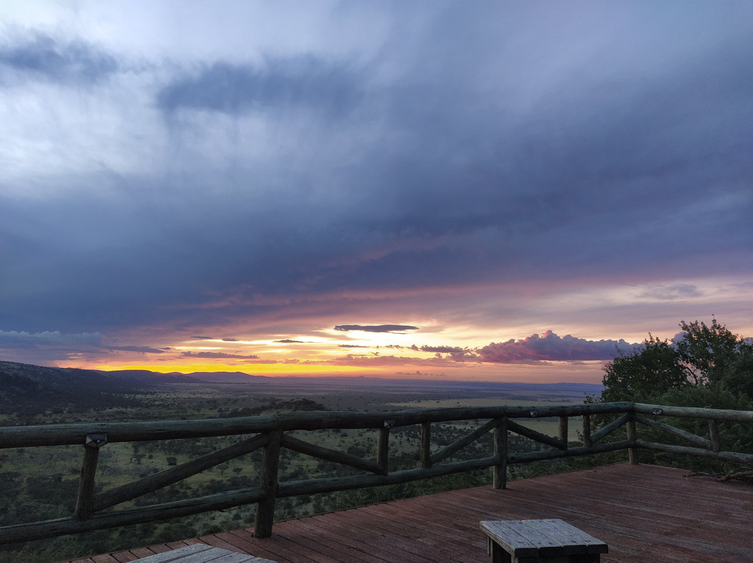 Mbali Mbali Soroi Serengeti Lodge主图