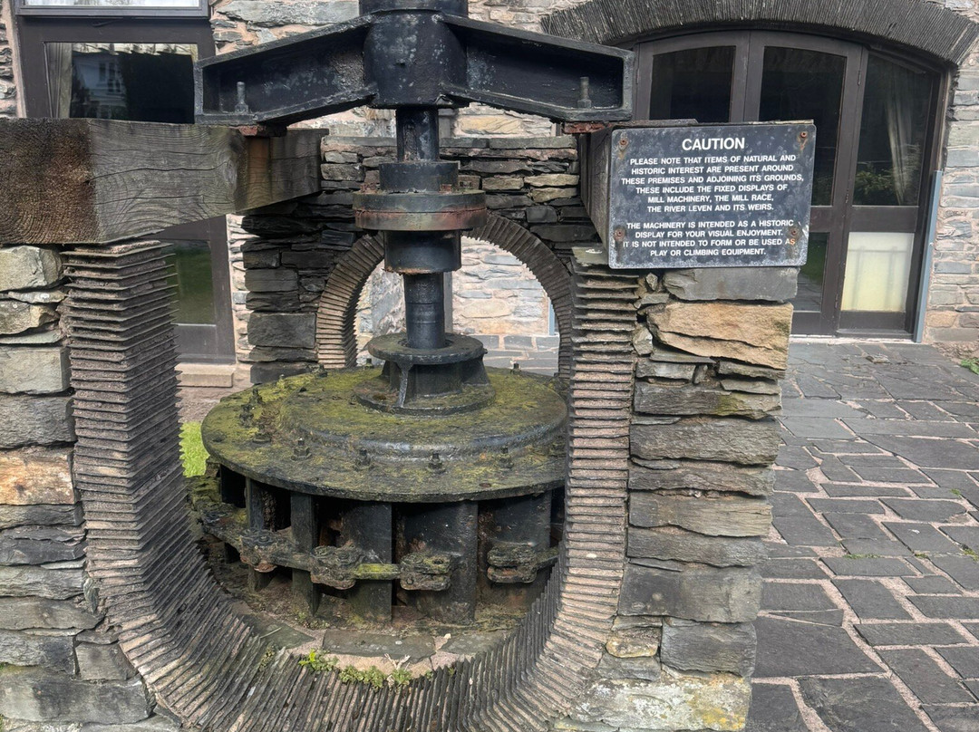 怀特沃特水疗酒店主图