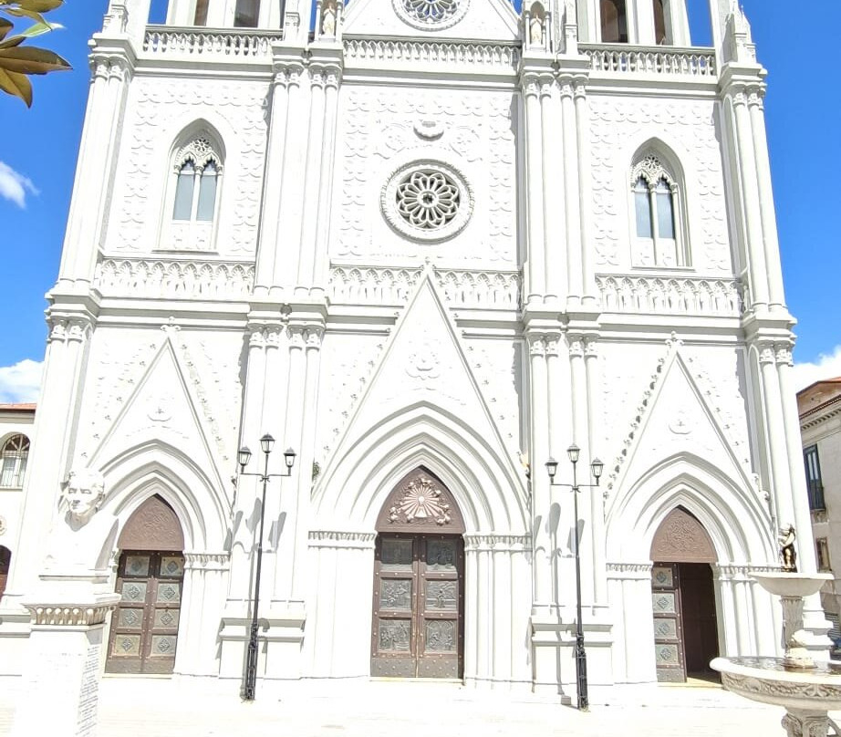 Chiesa di Sant'Anna-Montesano sulla Marcellana必去景点