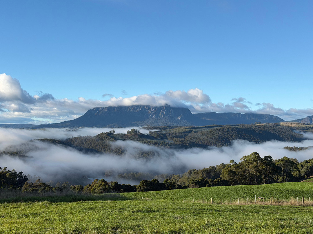 Inala Nature Tours-布鲁尼岛必去景点
