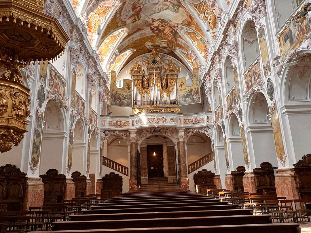 Der Freisinger Dom St. Maria und St. Korbinian-弗赖辛必去景点