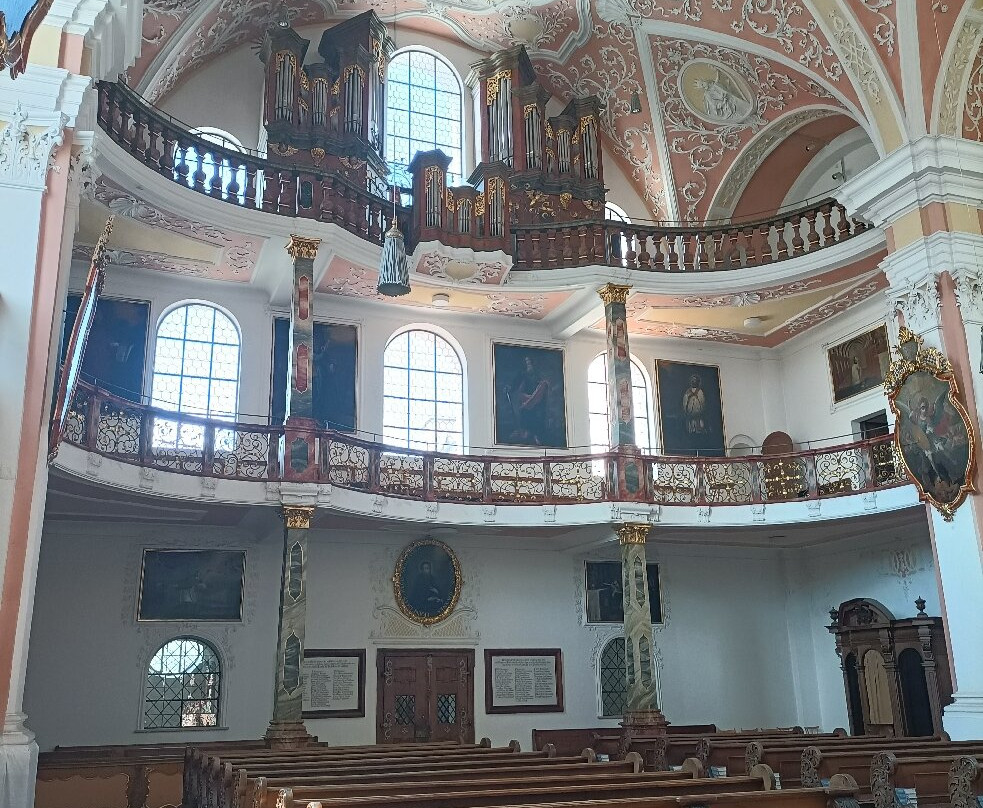 Dreifaltigkeitskirche-考夫博伊伦市必去景点