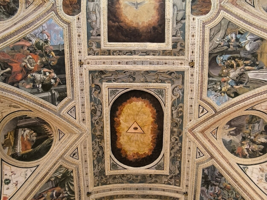 La Chiesa Di San Giovanni A Carbonara-那不勒斯必去景点