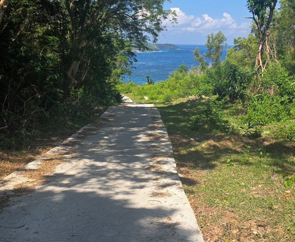 Secret Beach-努沙切宁安岛必去景点