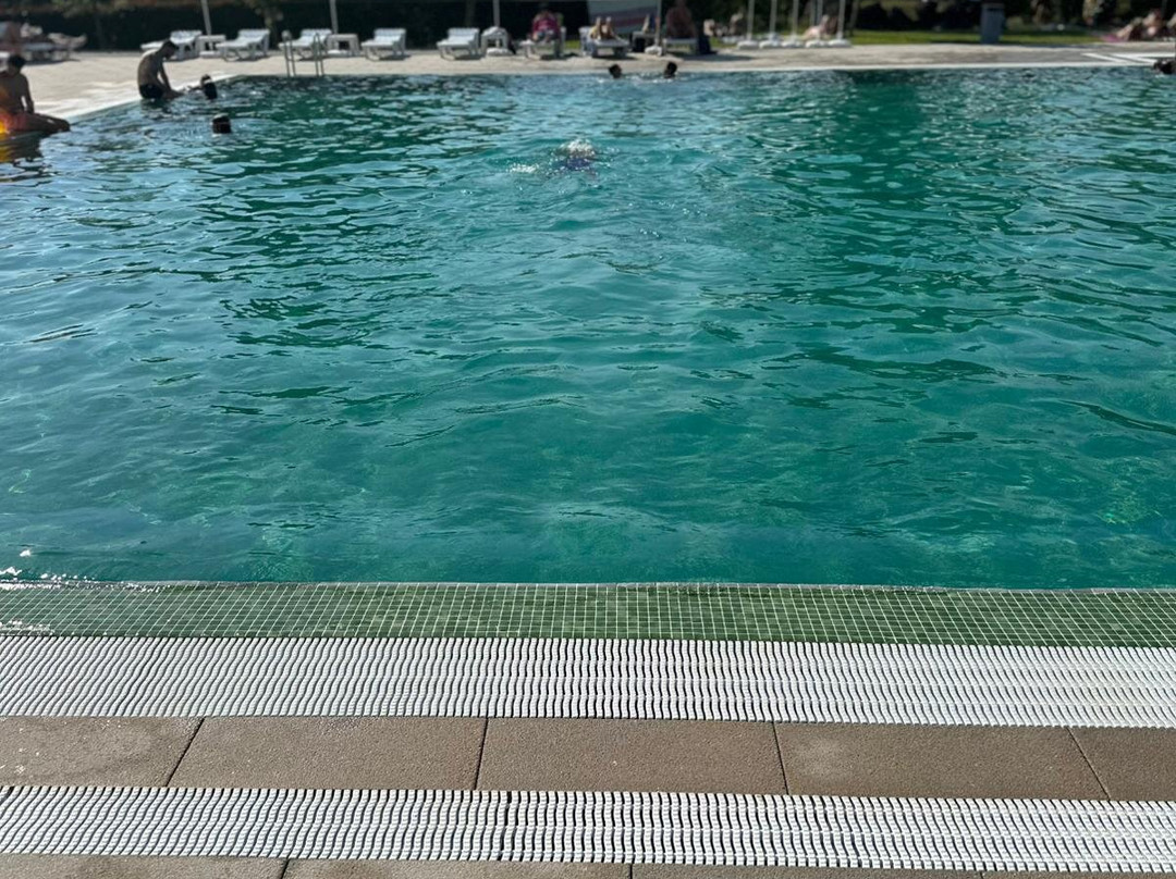 Piscina Verde-Paredes必去景点