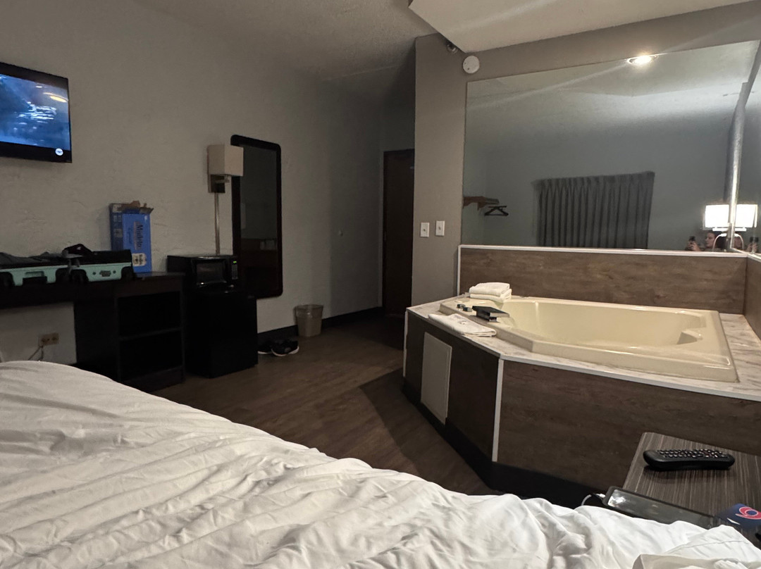布里奇维尤6号汽车旅馆主图