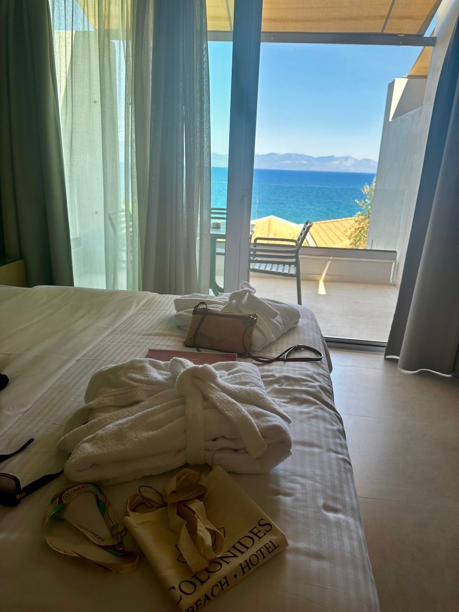 科洛奈兹海滩酒店-旅行者